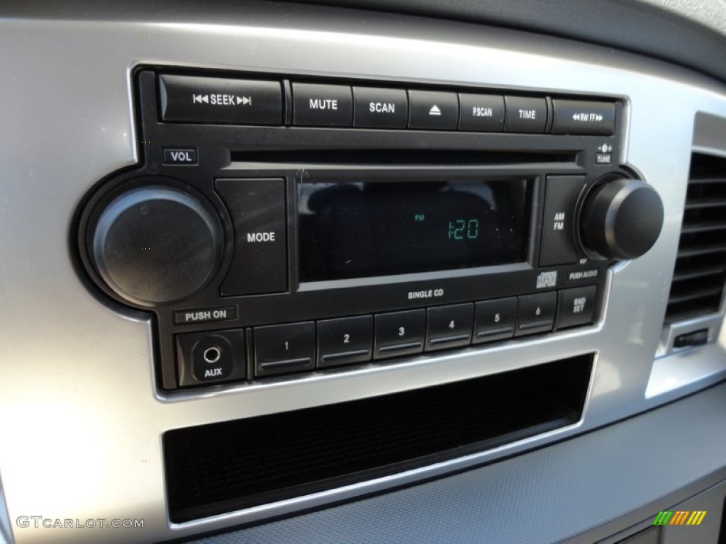 2008 Dodge Ram 1500 Big Horn Edition Quad Cab Audio System Photo #53985362