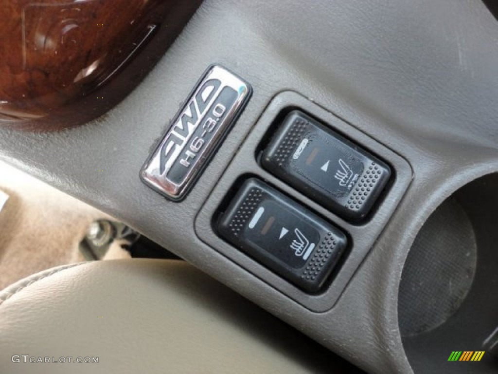 2004 Subaru Outback 3.0 L.L.Bean Edition Wagon Controls Photos