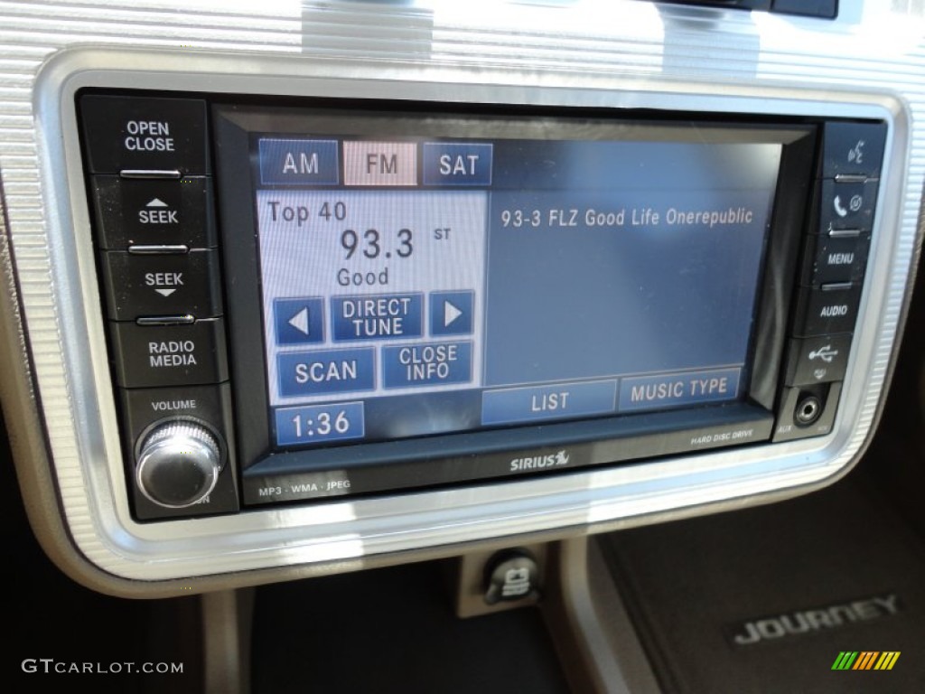 2009 Dodge Journey SXT Controls Photo #53985851