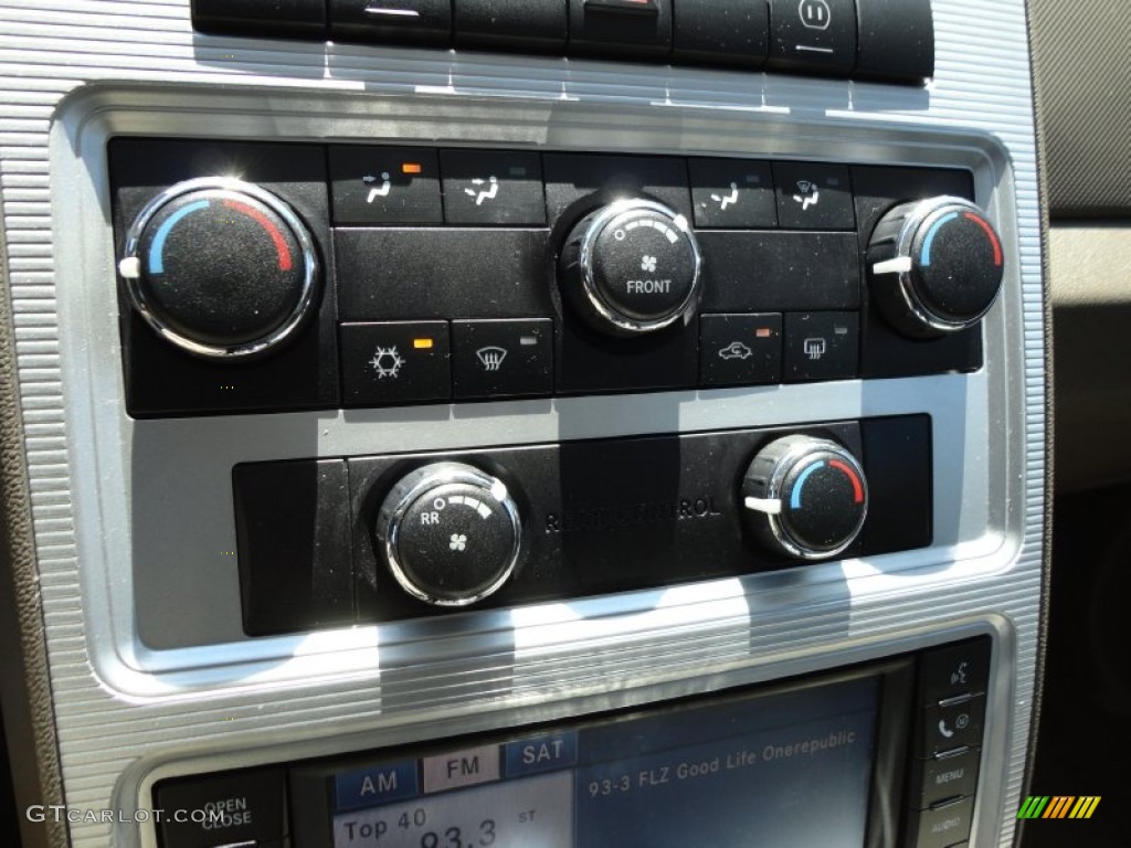 2009 Dodge Journey SXT Controls Photo #53985860