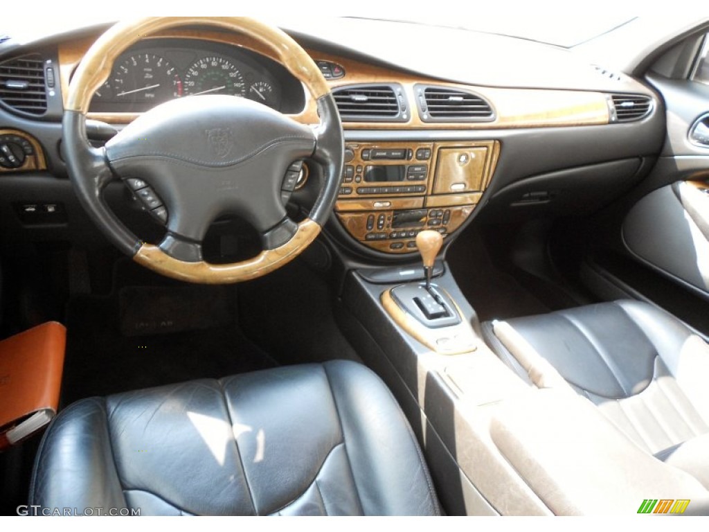 2000 Jaguar S-Type 4.0 Charcoal Dashboard Photo #53986007