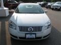 White Suede - Milan V6 Premier AWD Photo No. 3