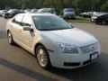 White Suede - Milan V6 Premier AWD Photo No. 4