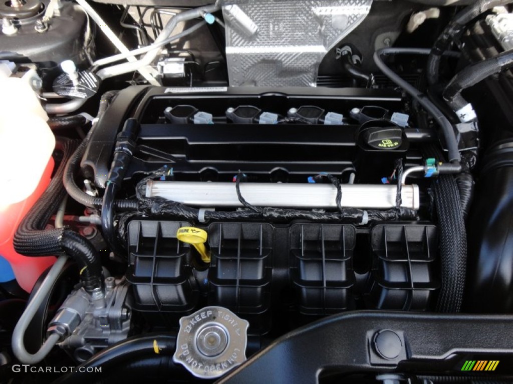 2011 Jeep Patriot Latitude Engine Photos