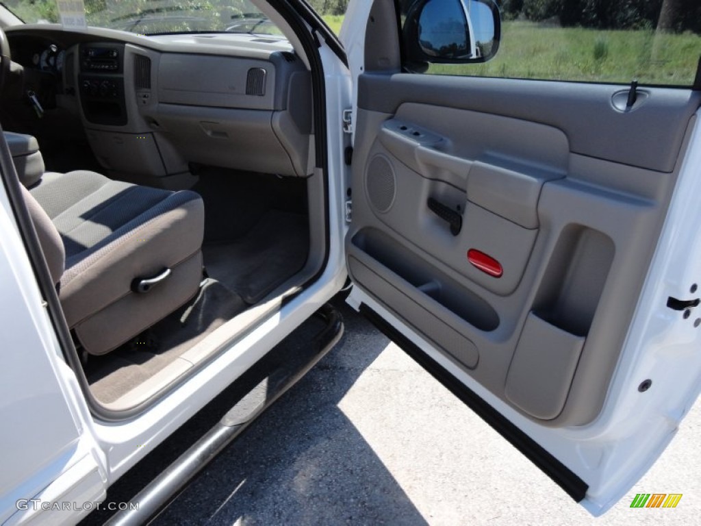 2004 Ram 1500 Sport Regular Cab - Bright White / Dark Slate Gray photo #11