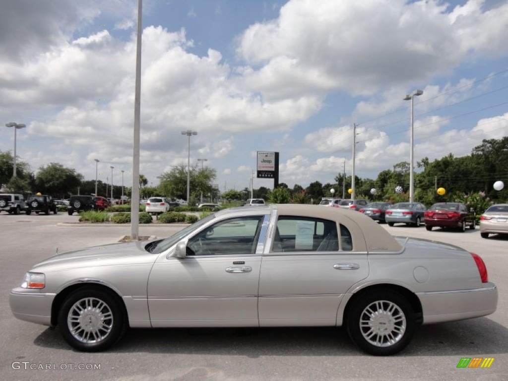 Cashmere Tri-Coat 2006 Lincoln Town Car Designer Series Exterior Photo #53989685