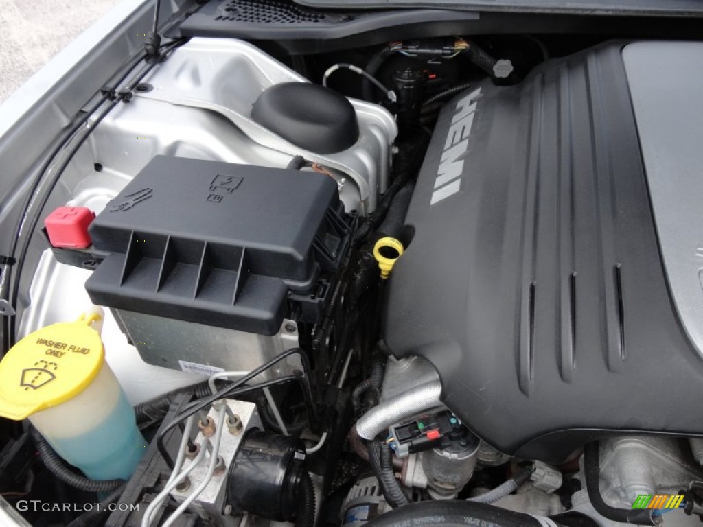 2005 Dodge Magnum R/T 5.7 Liter HEMI OHV 16-Valve V8 Engine Photo #53990477