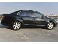 Black - Jetta SE Sedan Photo No. 9