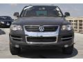 Alaska Grey Metallic - Touareg 2 VR6 Photo No. 2