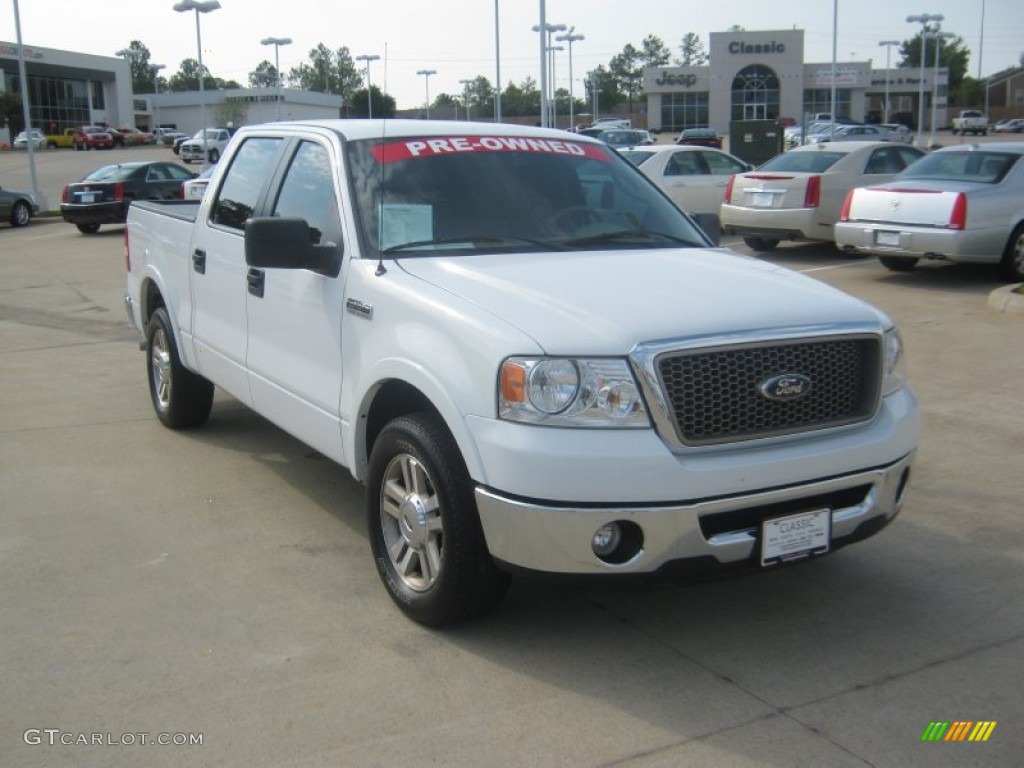 2006 F150 Lariat SuperCrew - Oxford White / Tan photo #7