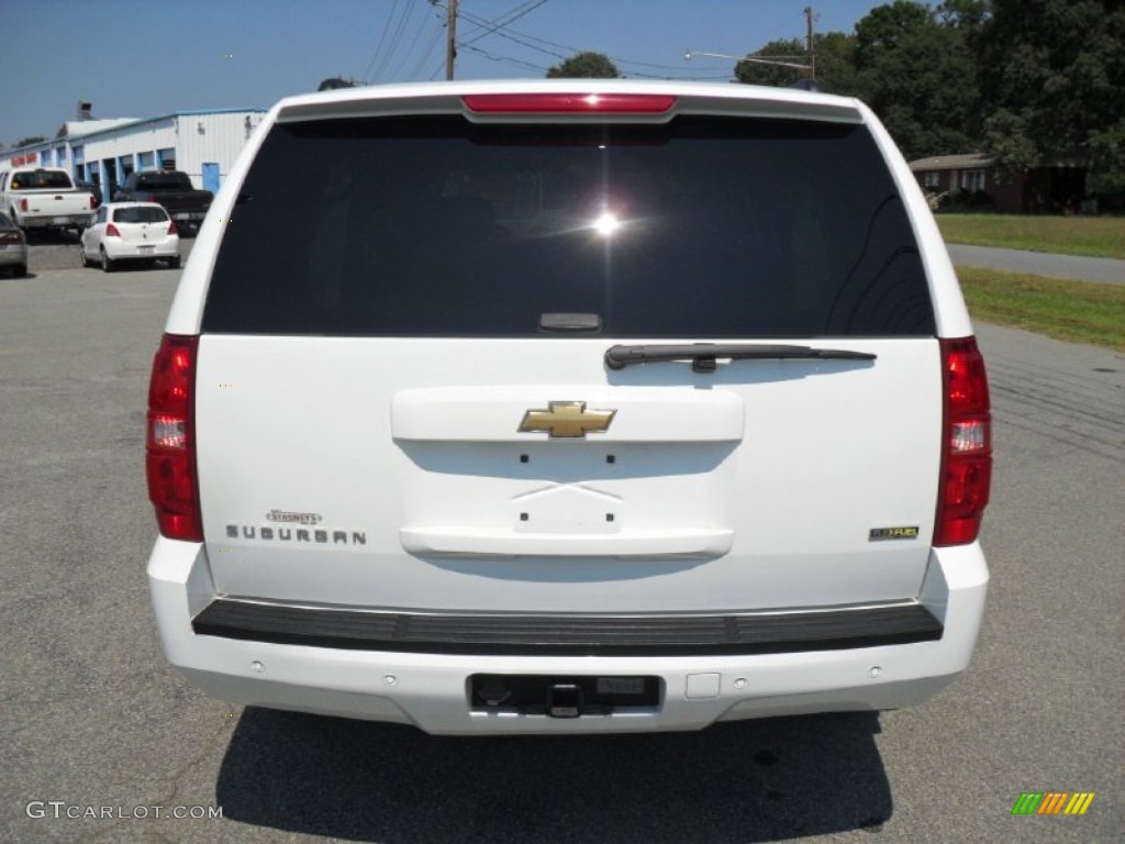 2007 Suburban 1500 LT - Summit White / Light Titanium/Dark Titanium photo #3