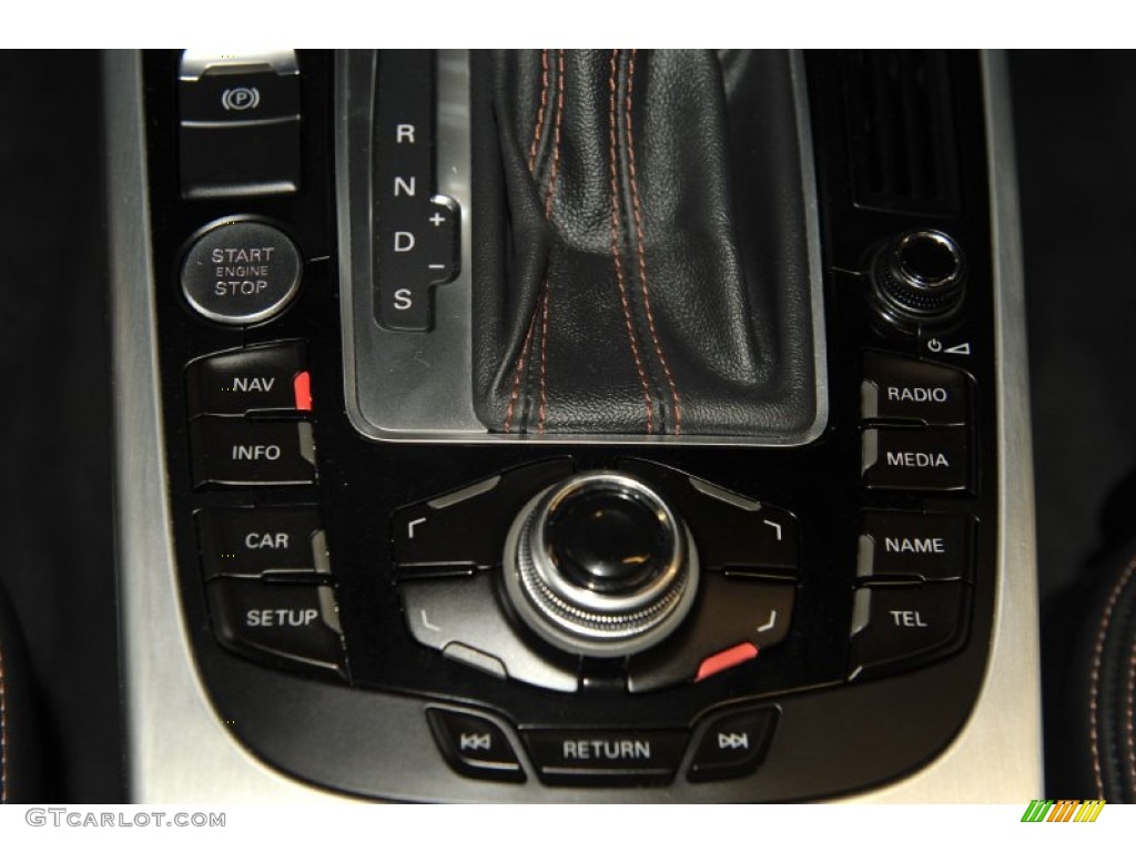 2010 Audi S5 3.0 TFSI quattro Cabriolet Controls Photo #53994965