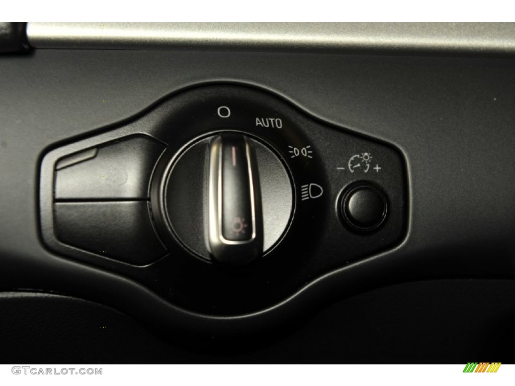 2010 Audi S5 3.0 TFSI quattro Cabriolet Controls Photo #53995066