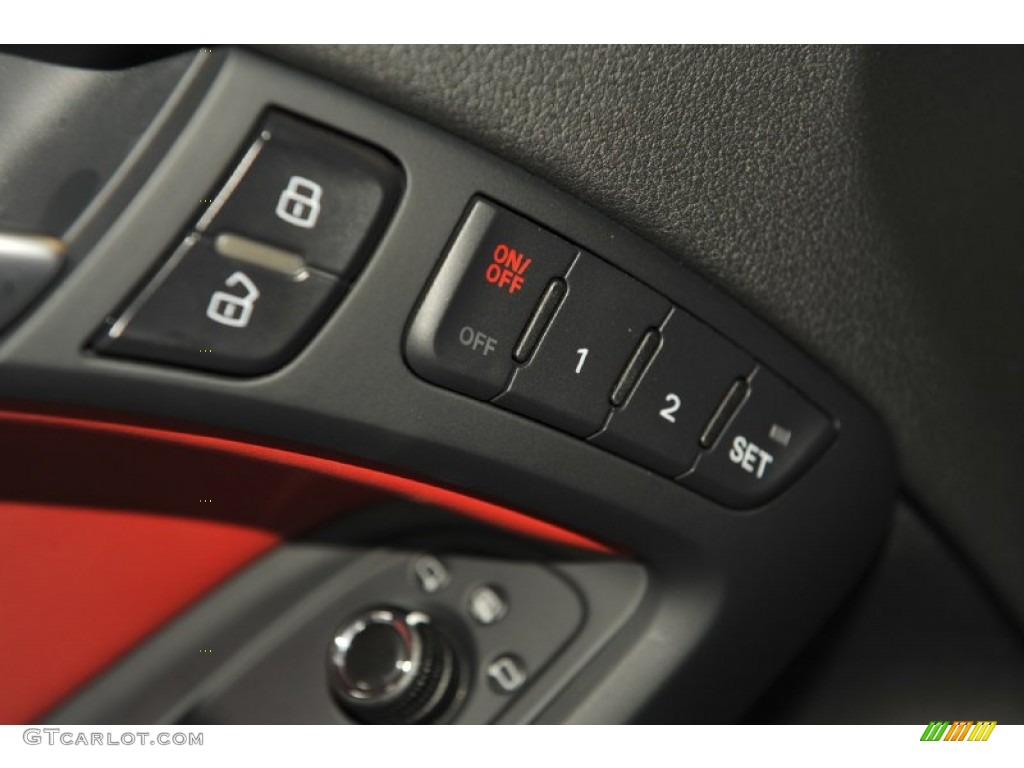2010 Audi S5 3.0 TFSI quattro Cabriolet Controls Photo #53995400