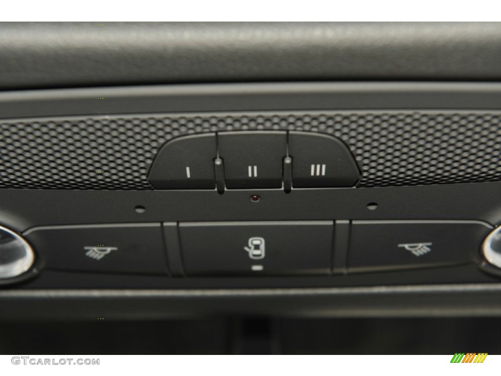 2010 Audi S5 3.0 TFSI quattro Cabriolet Controls Photo #53995430