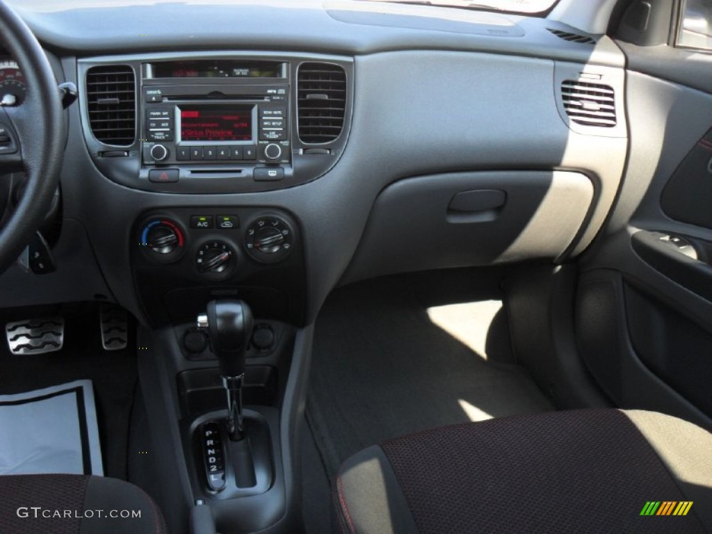 2010 Kia Rio Rio5 SX Hatchback Gray Dashboard Photo #53996738