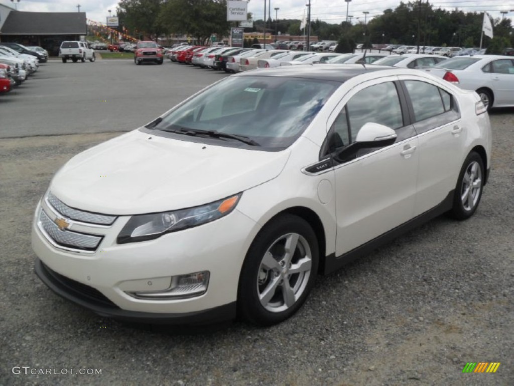 White Diamond Tricoat 2012 Chevrolet Volt Hatchback Exterior Photo #53998000