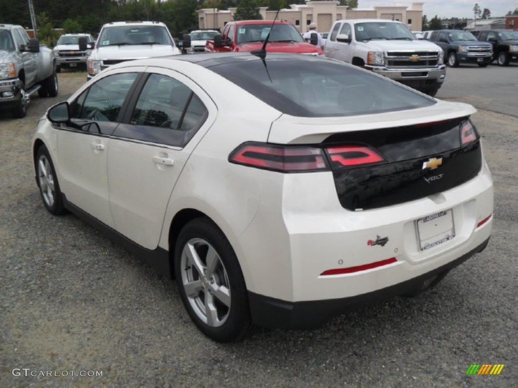 White Diamond Tricoat 2012 Chevrolet Volt Hatchback Exterior Photo #53998008