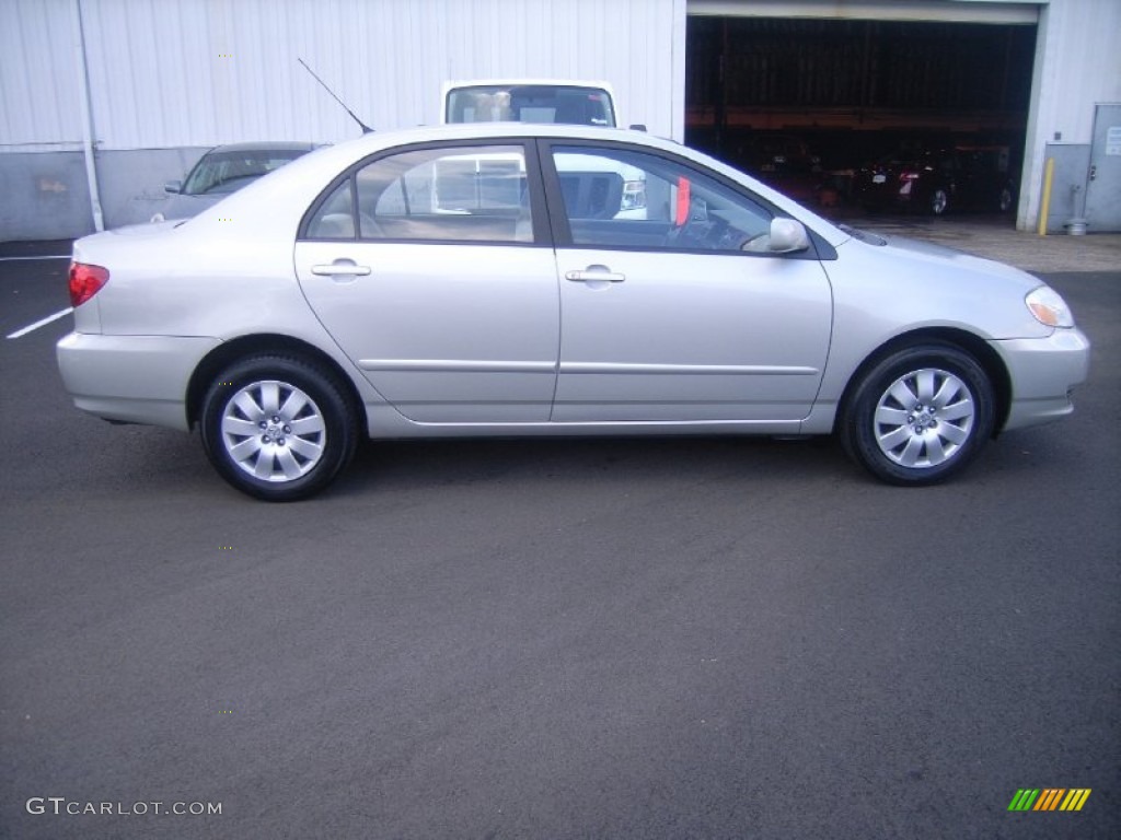 Lunar Mist Silver Metallic 2004 Toyota Corolla LE Exterior Photo #53999567