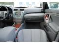 Super White - Camry XLE V6 Photo No. 17
