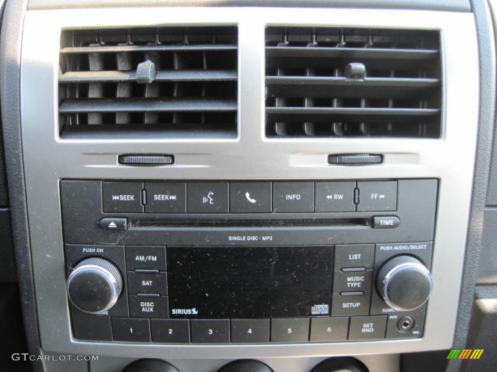 2010 Dodge Nitro Heat 4x4 Controls Photos
