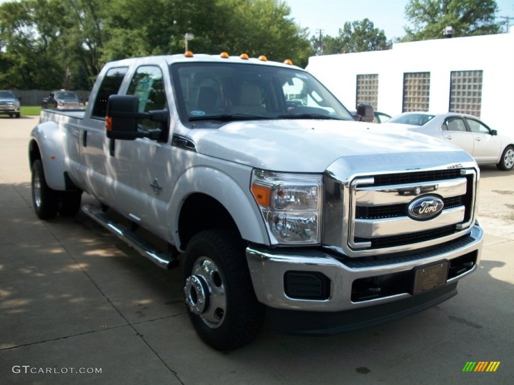 2012 F350 Super Duty XLT Crew Cab 4x4 Dually - Oxford White / Adobe photo #3