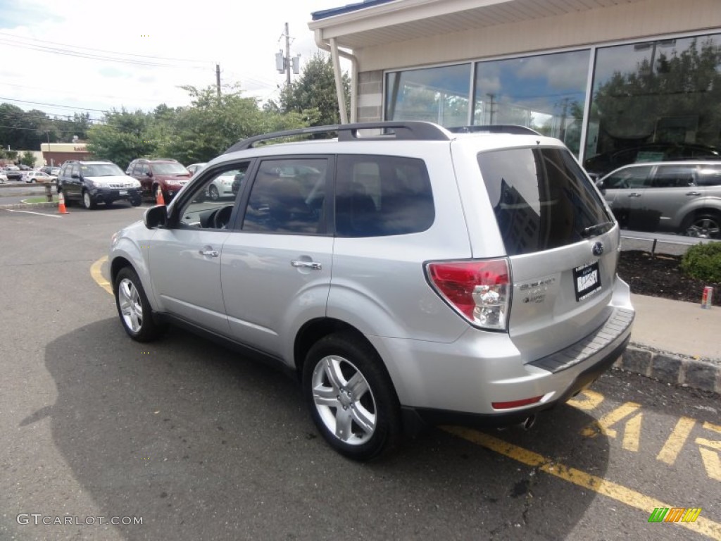 2009 Forester 2.5 X Limited - Spark Silver Metallic / Platinum photo #4