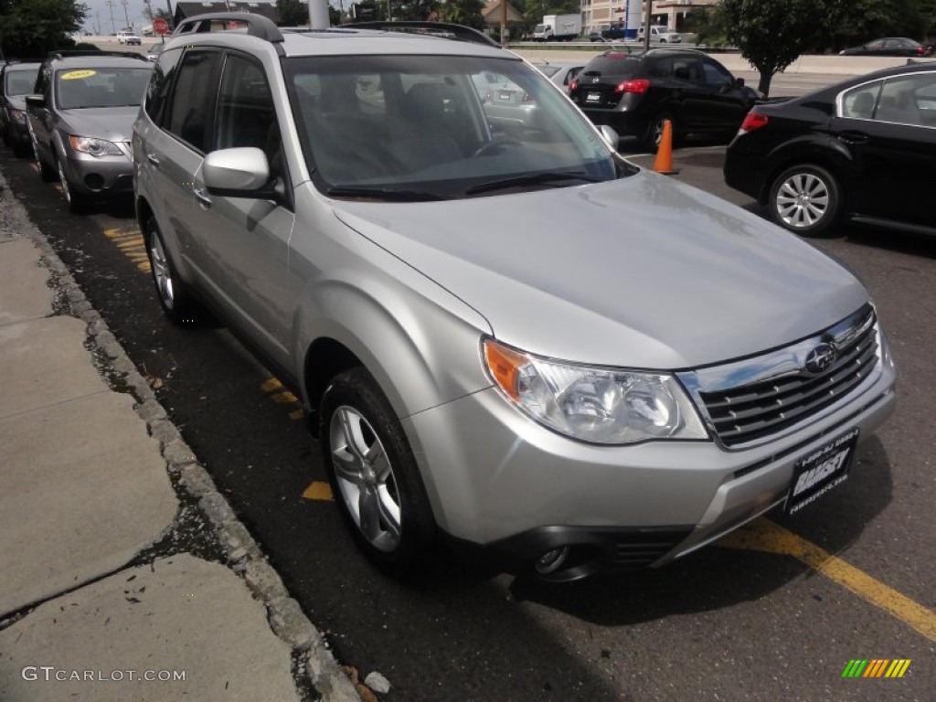 2009 Forester 2.5 X Limited - Spark Silver Metallic / Platinum photo #11