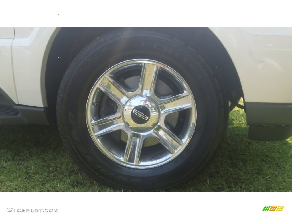 2004 Lincoln Aviator Luxury Wheel Photo #54006759