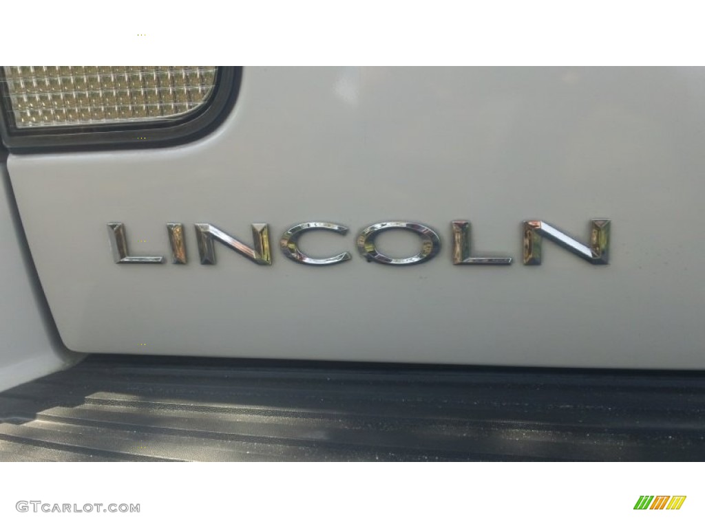 2004 Lincoln Aviator Luxury Marks and Logos Photo #54006899