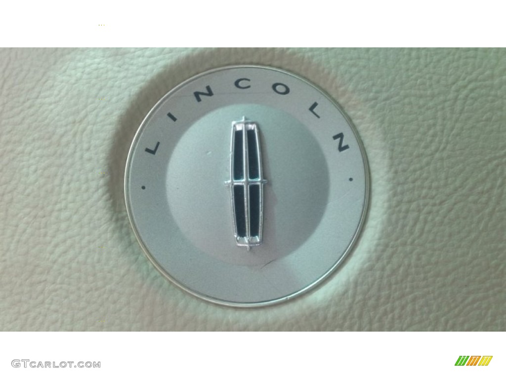 2004 Lincoln Aviator Luxury Marks and Logos Photo #54006917