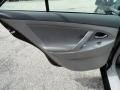 Black - Camry  Photo No. 15