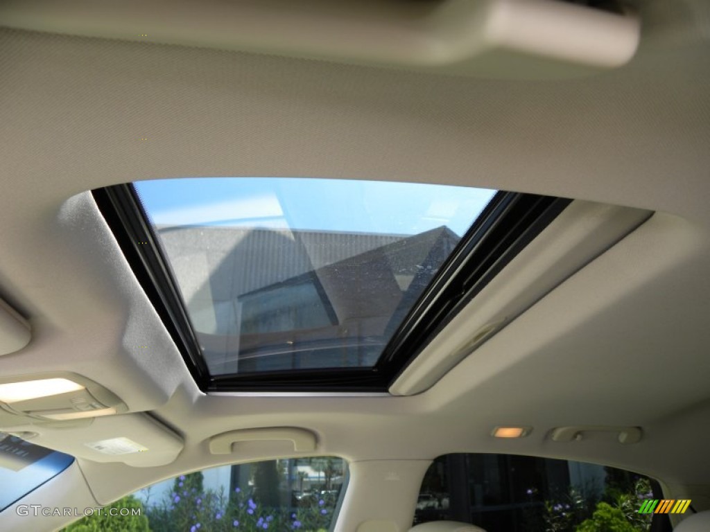 2011 Infiniti FX 35 Sunroof Photos