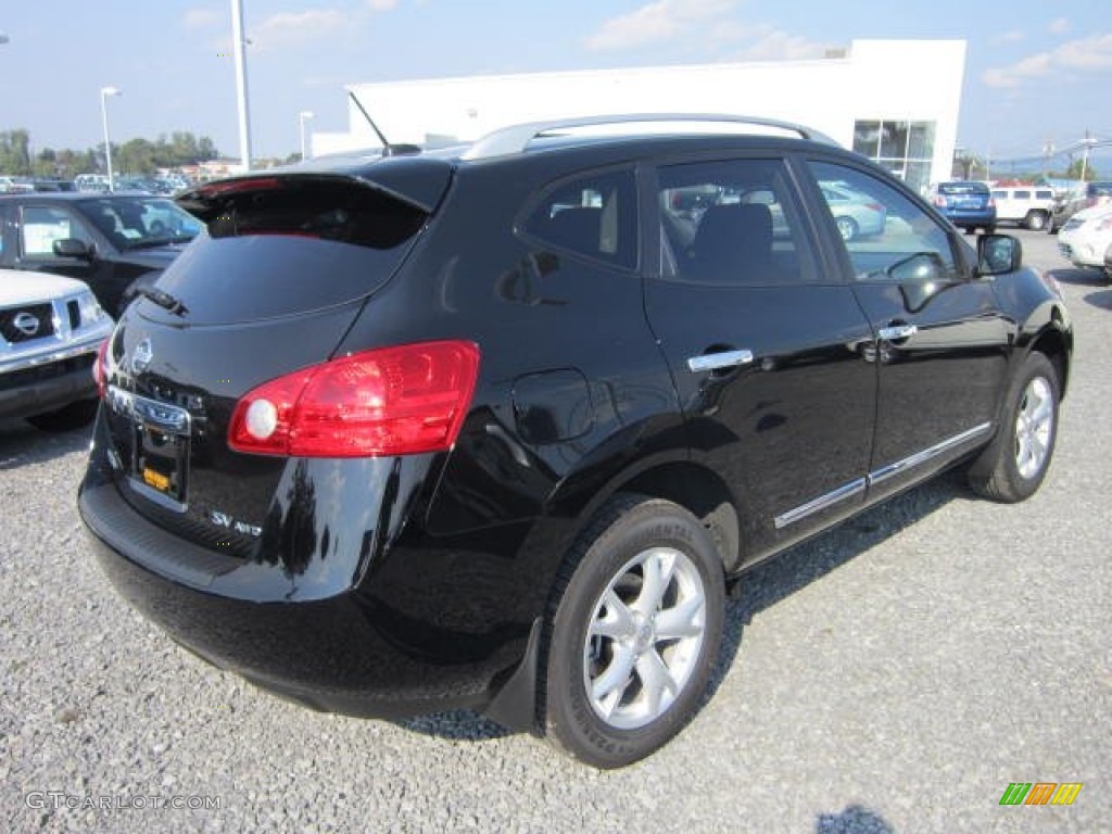 2011 Rogue SV AWD - Wicked Black / Black photo #7