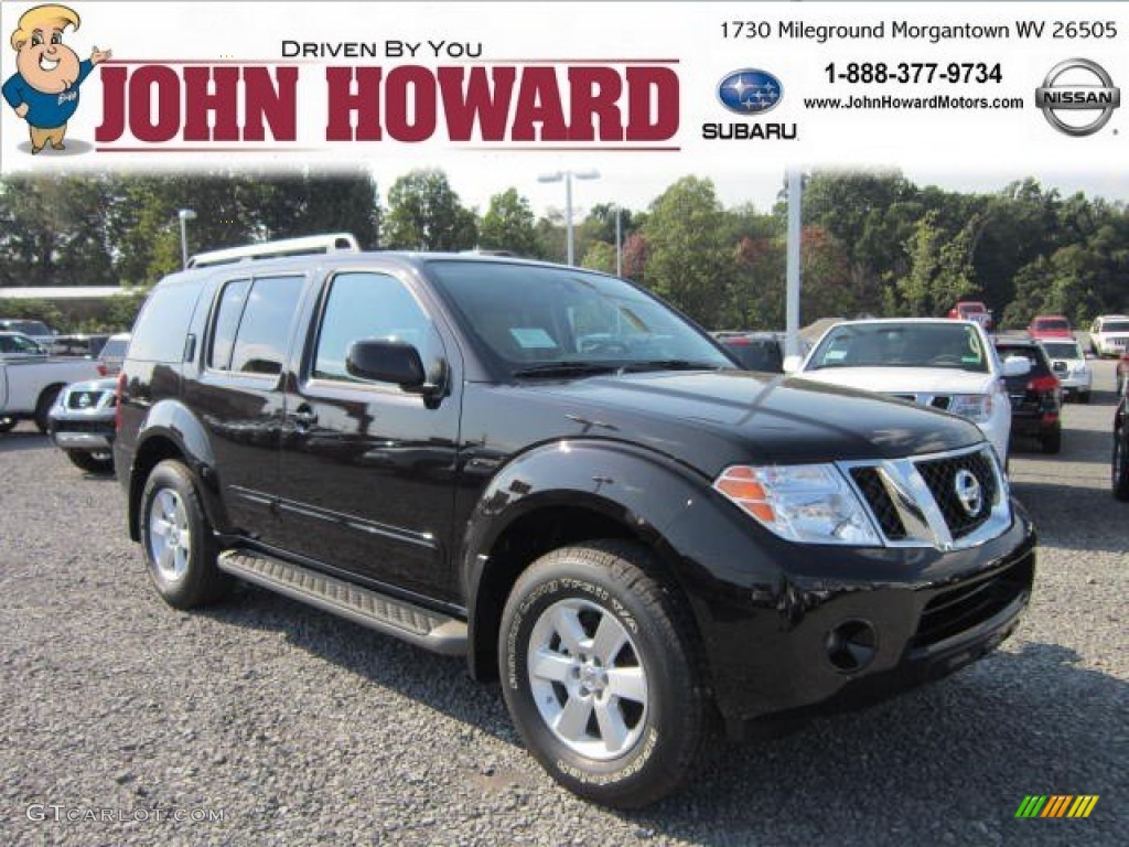 Espresso Black Nissan Pathfinder