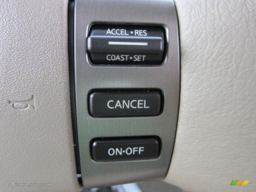 2011 Nissan Titan SV Crew Cab 4x4 Controls Photo #54010777