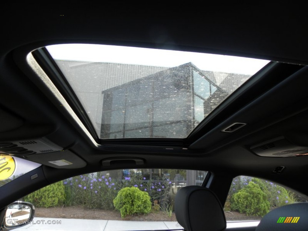 2011 BMW 3 Series 335is Coupe Sunroof Photo #54010966
