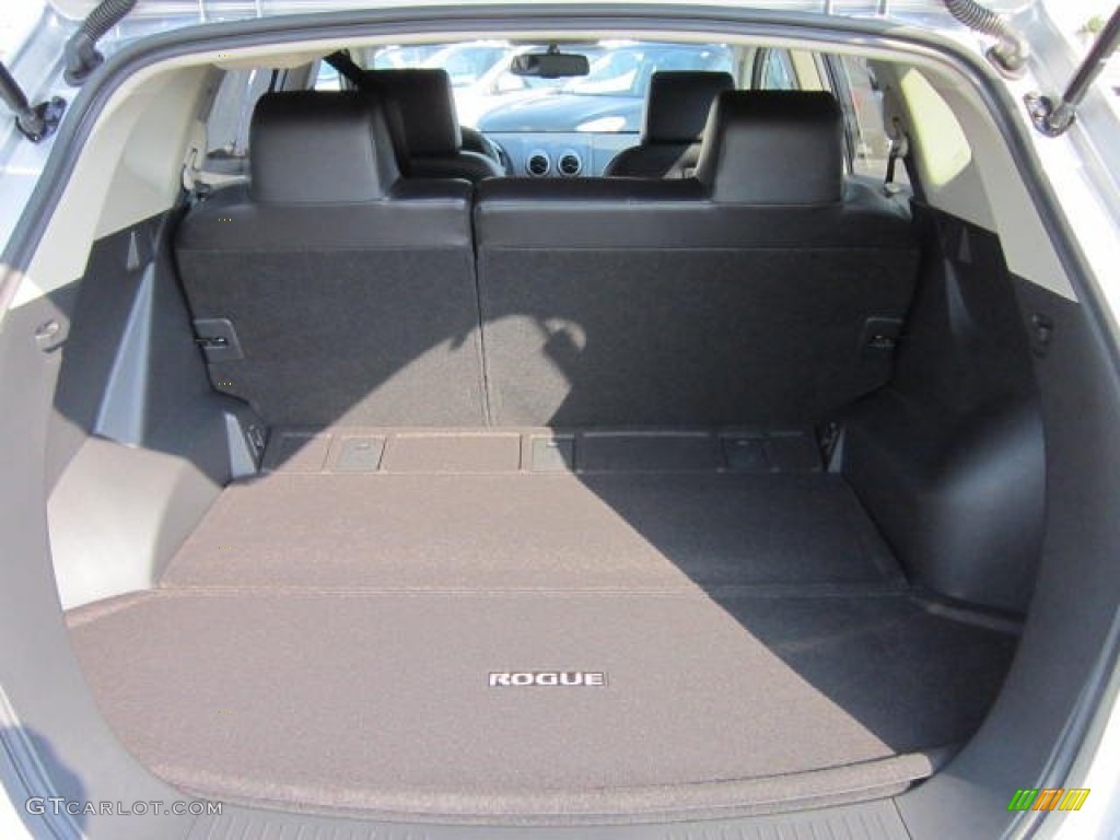2011 Rogue SL AWD - Silver Ice Metallic / Black photo #11