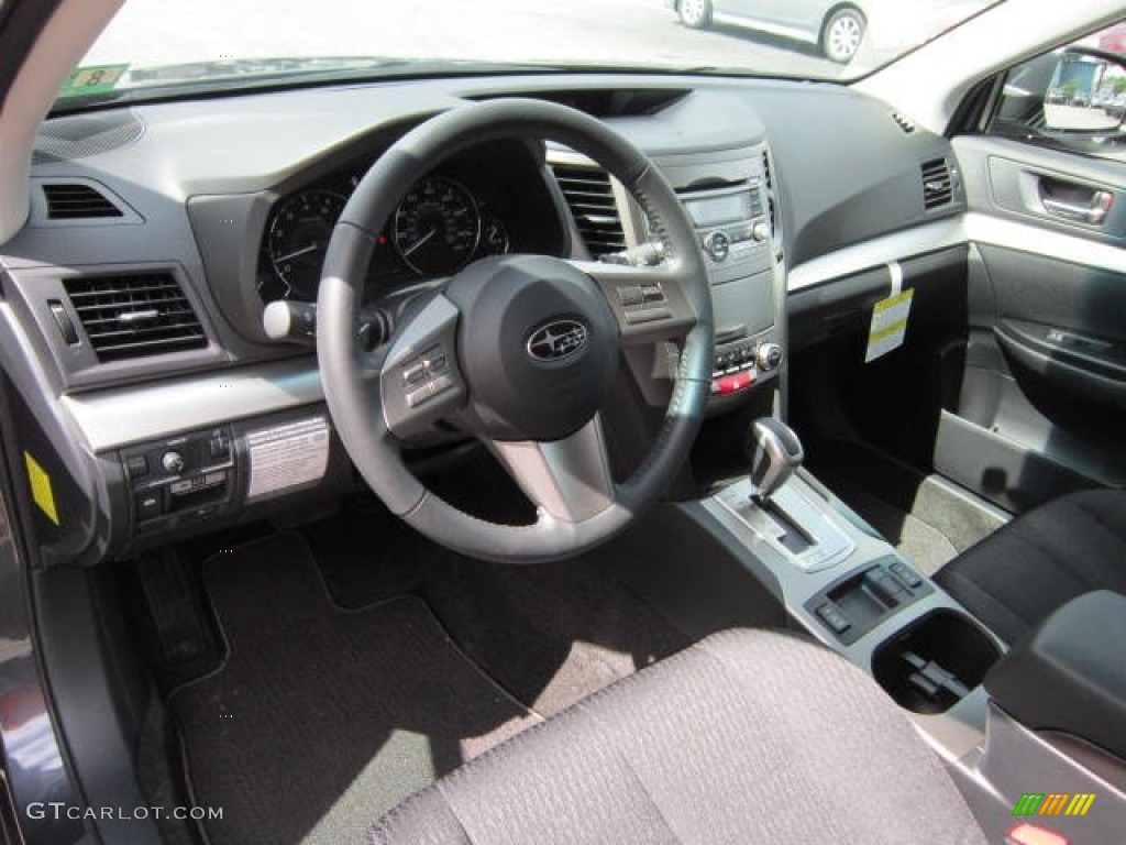 2011 Outback 2.5i Premium Wagon - Graphite Gray Metallic / Off Black photo #11