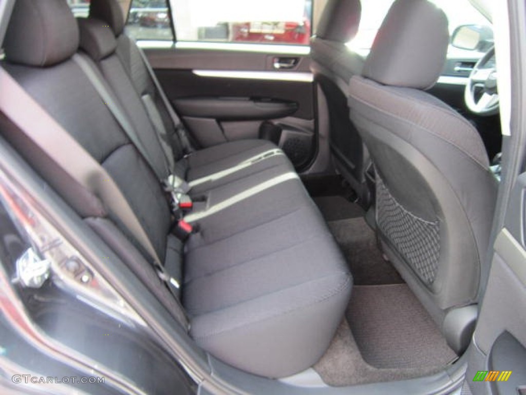 2011 Outback 2.5i Premium Wagon - Graphite Gray Metallic / Off Black photo #16