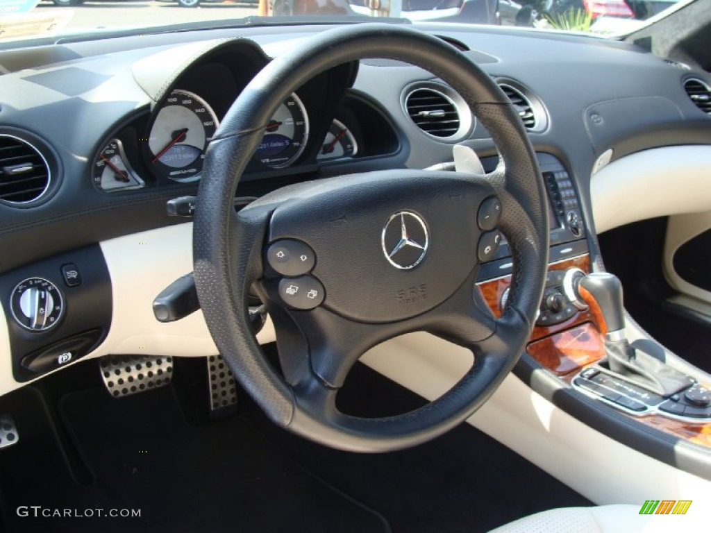 2007 Mercedes-Benz SL 55 AMG Roadster designo Porcelain Premium Leather Steering Wheel Photo #54013809