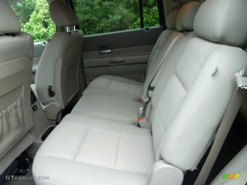 Khaki Two-Tone Interior 2007 Dodge Durango SLT 4x4 Photo #54015008