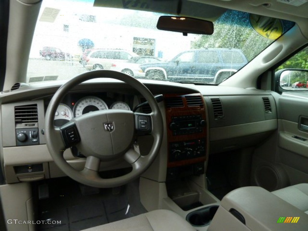 2007 Dodge Durango SLT 4x4 Khaki Two-Tone Dashboard Photo #54015026