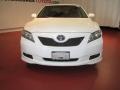 Super White - Camry SE Photo No. 2