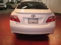 Super White - Camry SE Photo No. 5