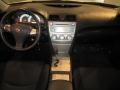 Super White - Camry SE Photo No. 20