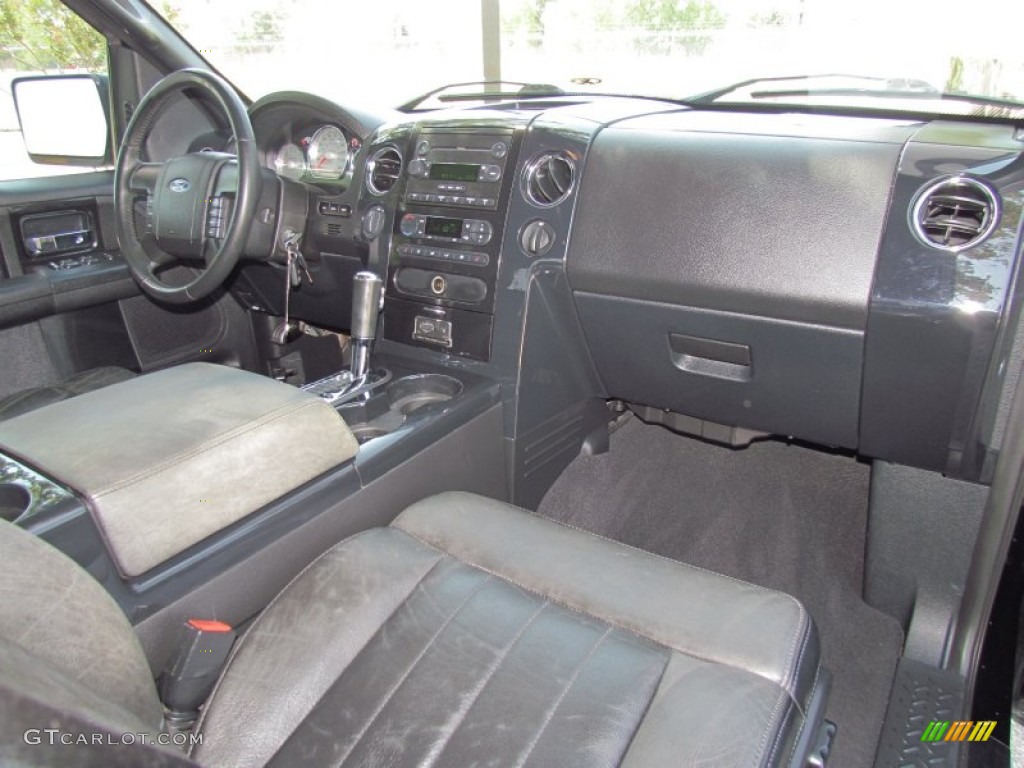 2006 Ford F150 Harley-Davidson SuperCab 4x4 Black Dashboard Photo #54017720