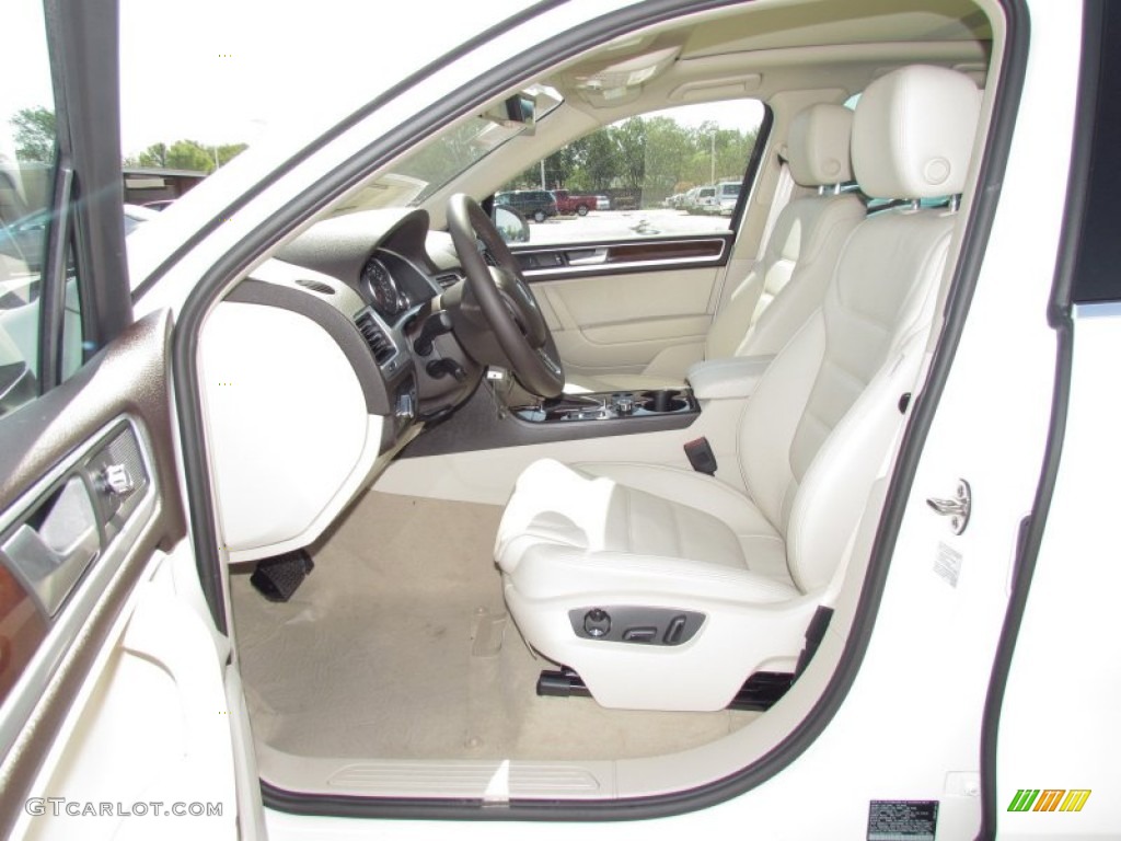 Cornsilk Beige Interior 2012 Volkswagen Touareg TDI Lux 4XMotion Photo #54020637