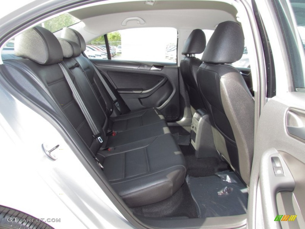 Titan Black Interior 2012 Volkswagen Jetta SE Sedan Photo #54020701
