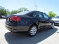 Black - Jetta SE Sedan Photo No. 2
